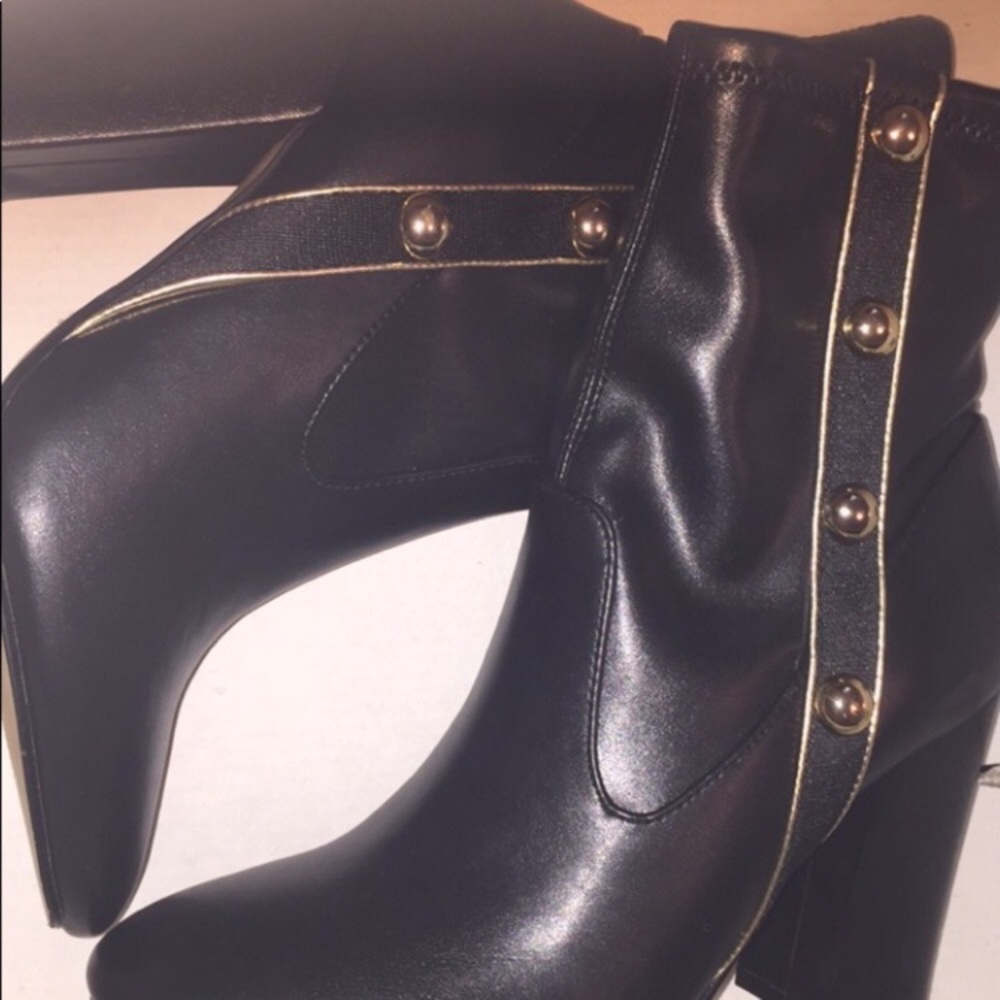 Madd cute heeled boots